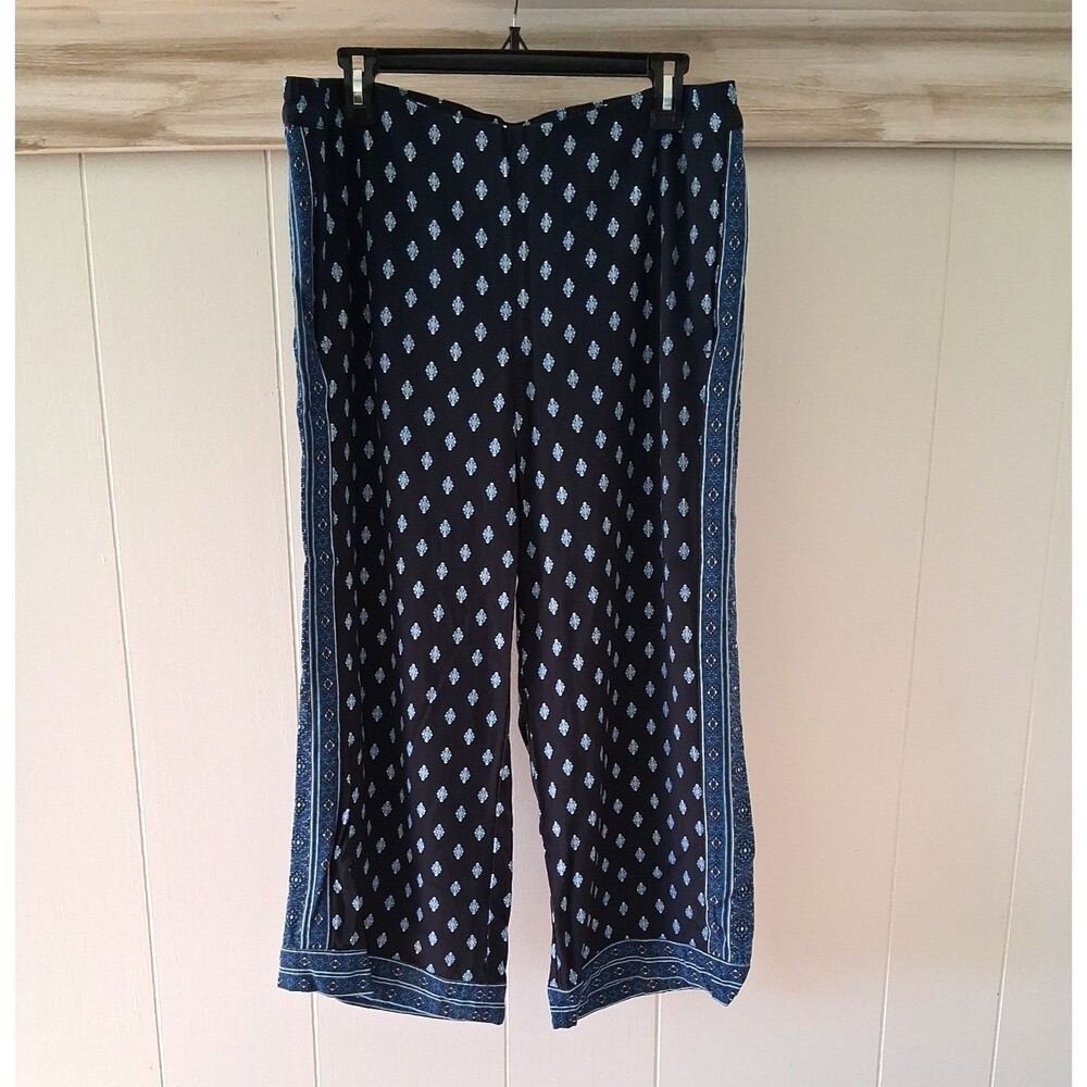 JJill Cropped Pants Medium Blue Bandana Print Wide Leg Boho Rayon Pull On